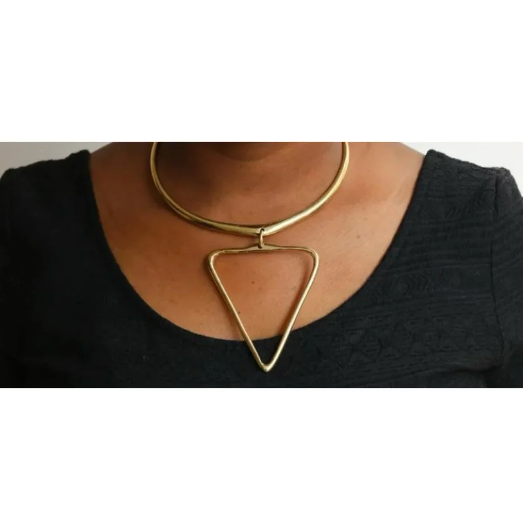 Tatu Pendant Collar